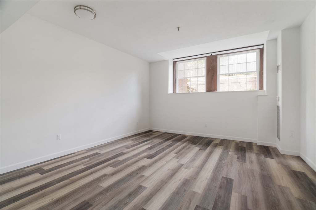 76 Elm Street # G05, Boston Unit: G05