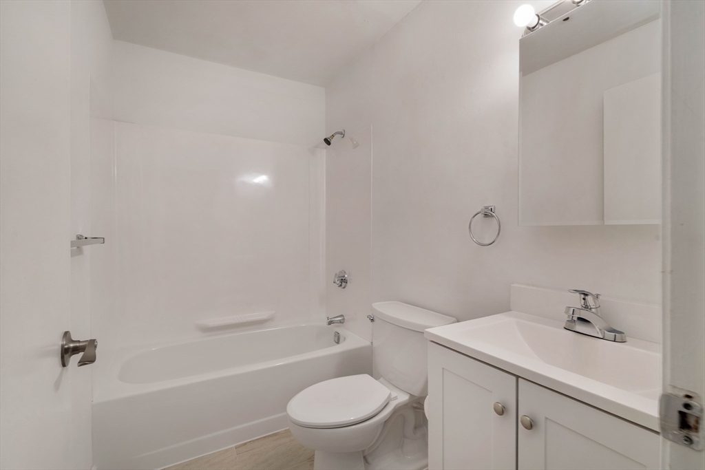 76 Elm Street # G05, Boston Unit: G05