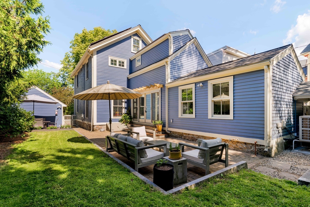 2 Maple Pl