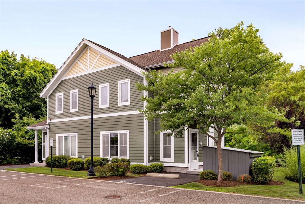 22 Blue Jay Cir # 22