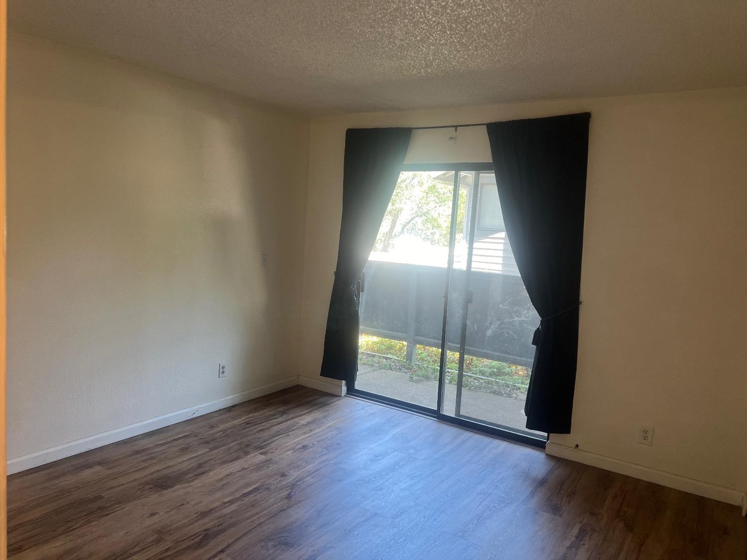 3180 Country Club Drive 5A