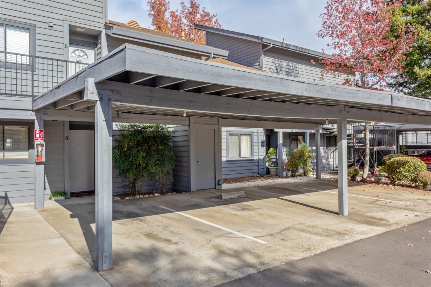 3180 Country Club Drive 5A