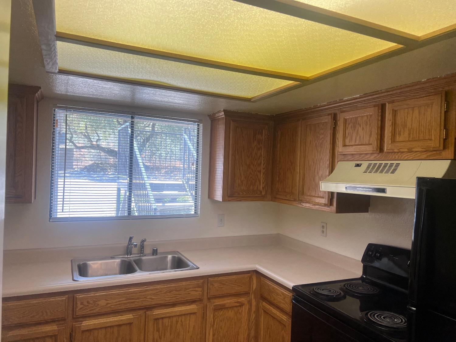 3180 Country Club Drive 5A