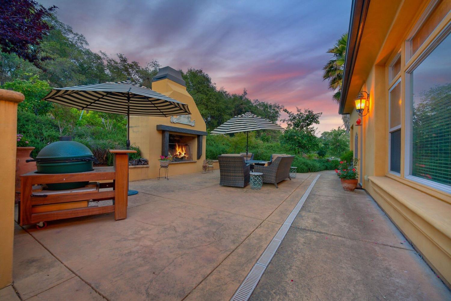 3645 Tri Family Road