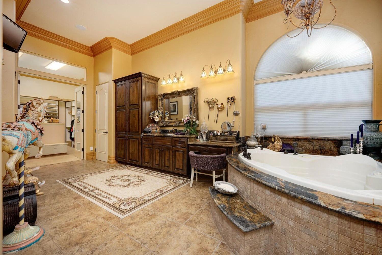 3645 Tri Family Road