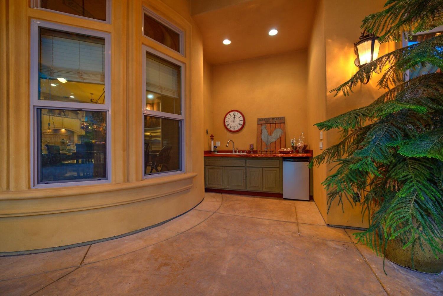 3645 Tri Family Road