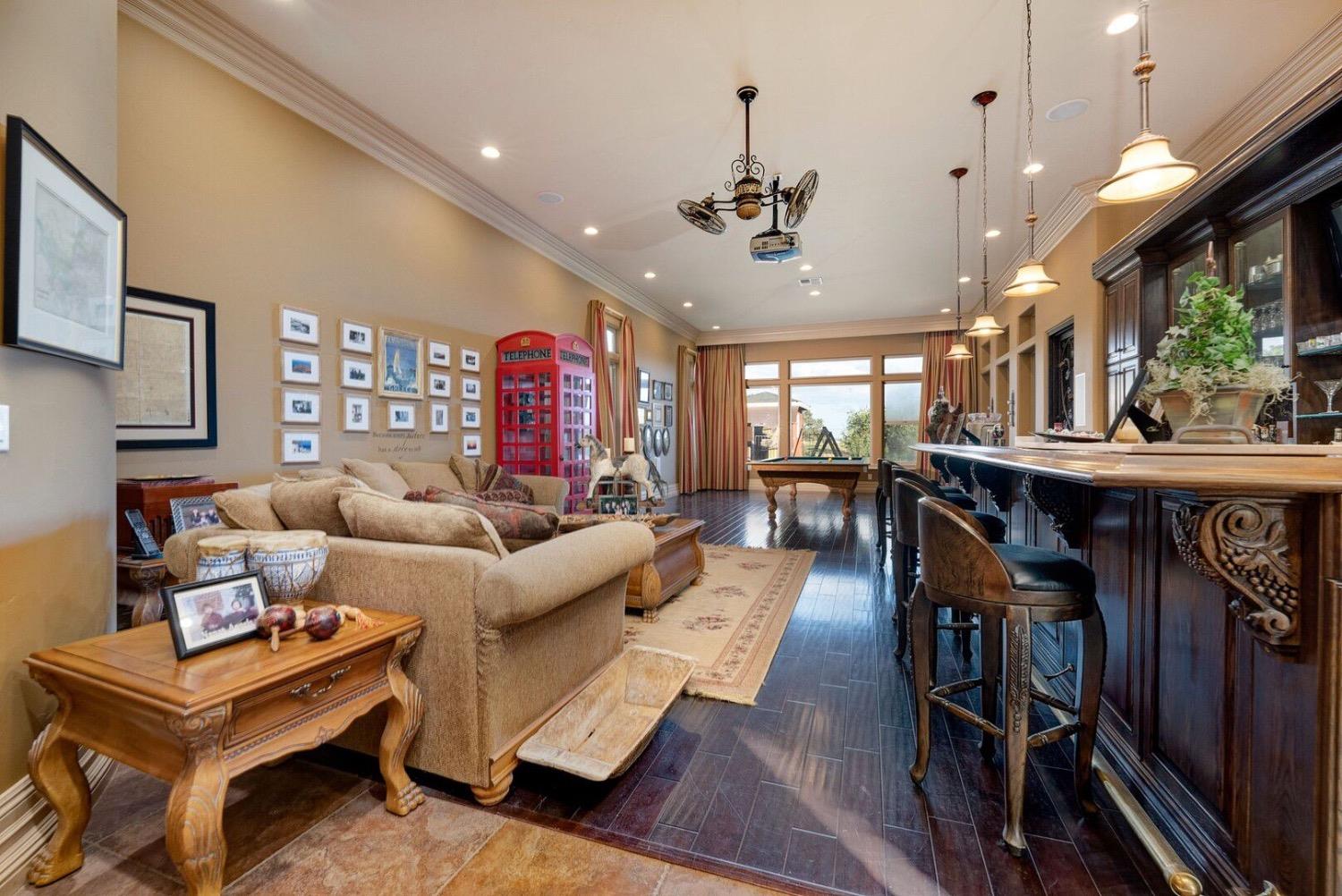 3645 Tri Family Road