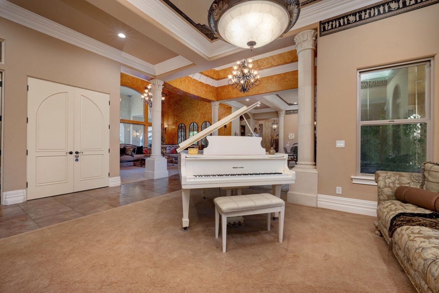 3645 Tri Family Road