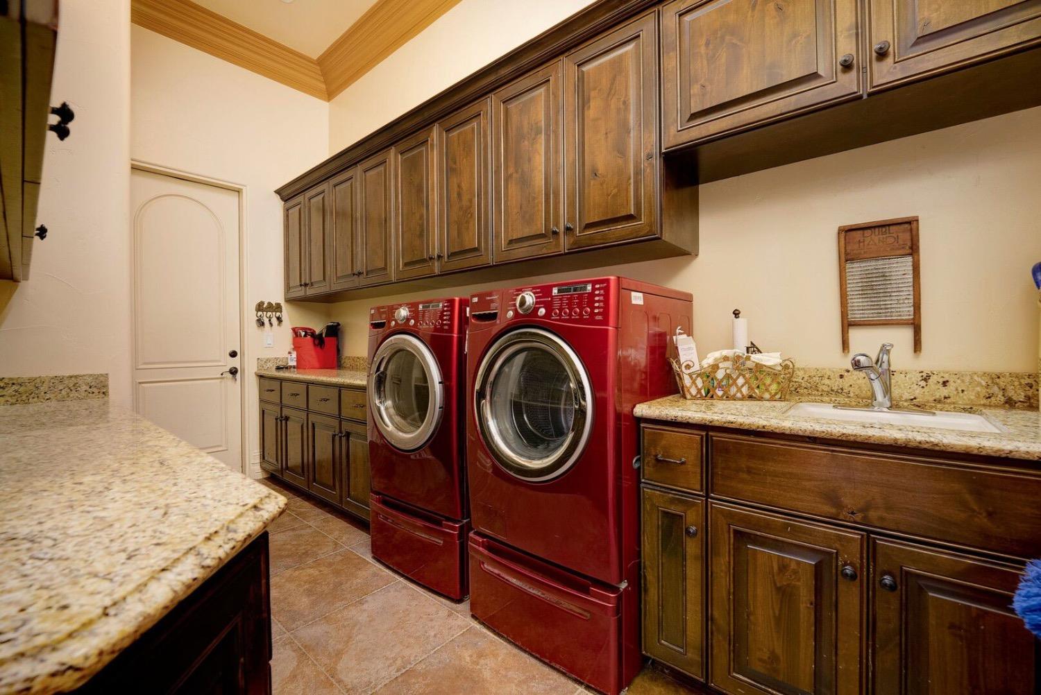 3645 Tri Family Road