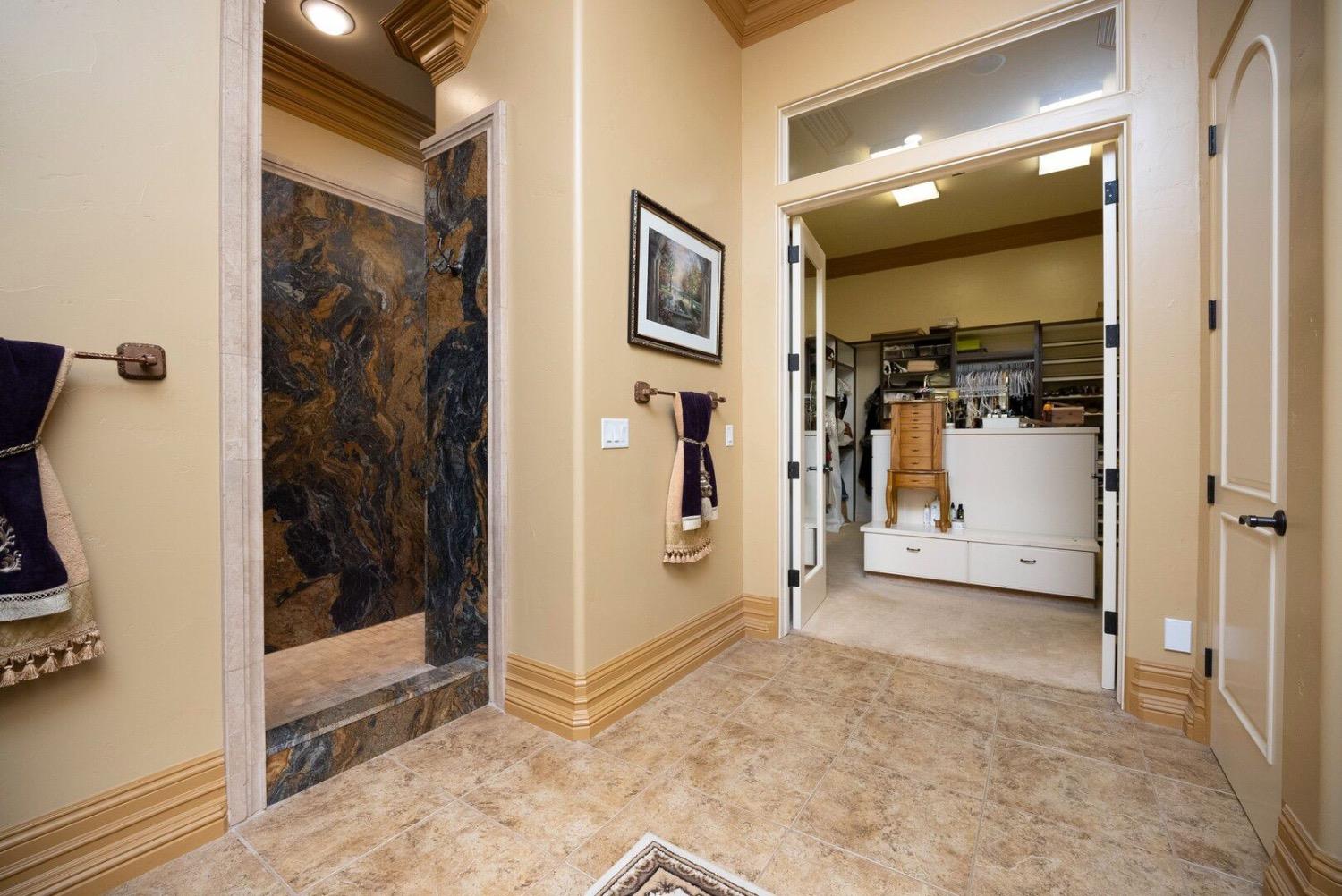 3645 Tri Family Road