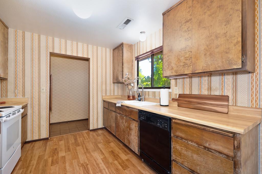4013 Bright Court