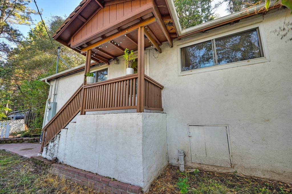 2977 Mosquito Road
