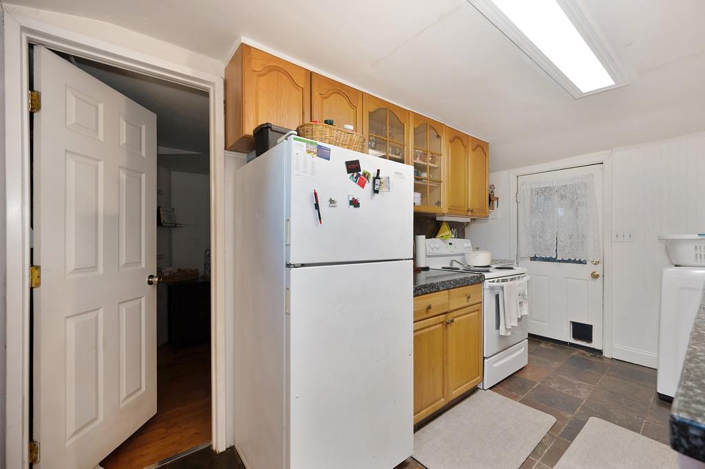 2977 Mosquito Road