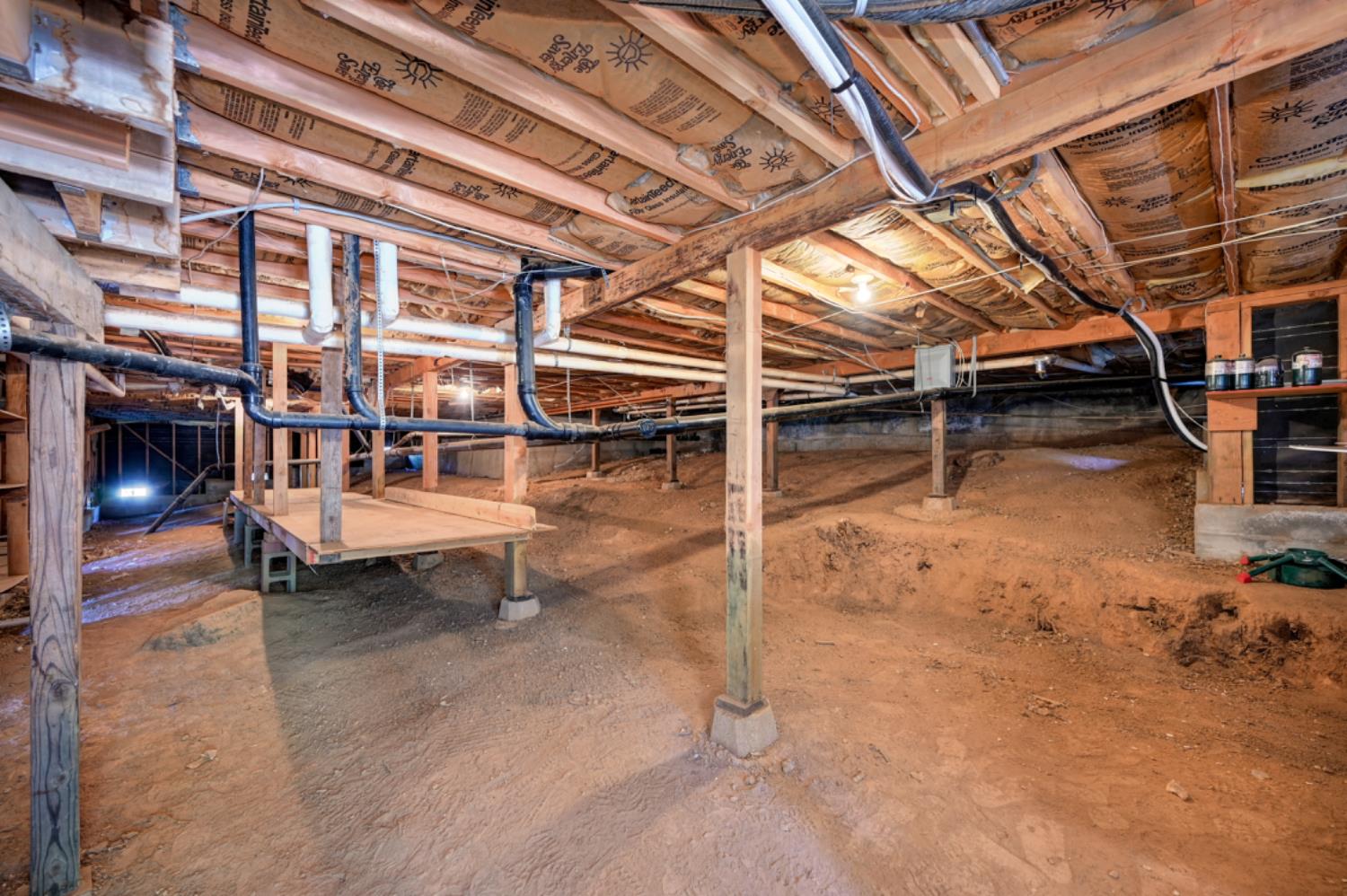 1961 Caprine Hill Trail