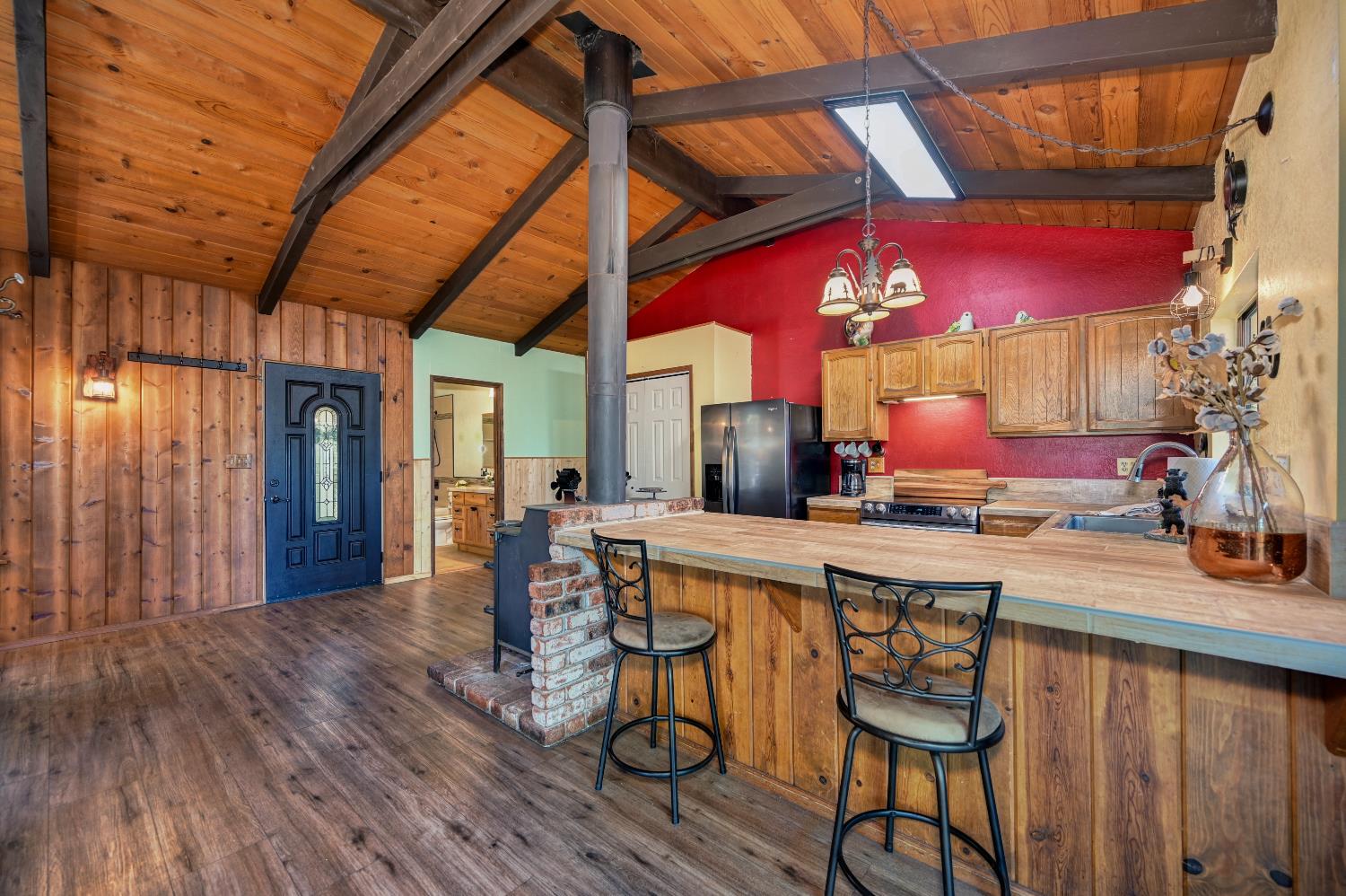 1961 Caprine Hill Trail