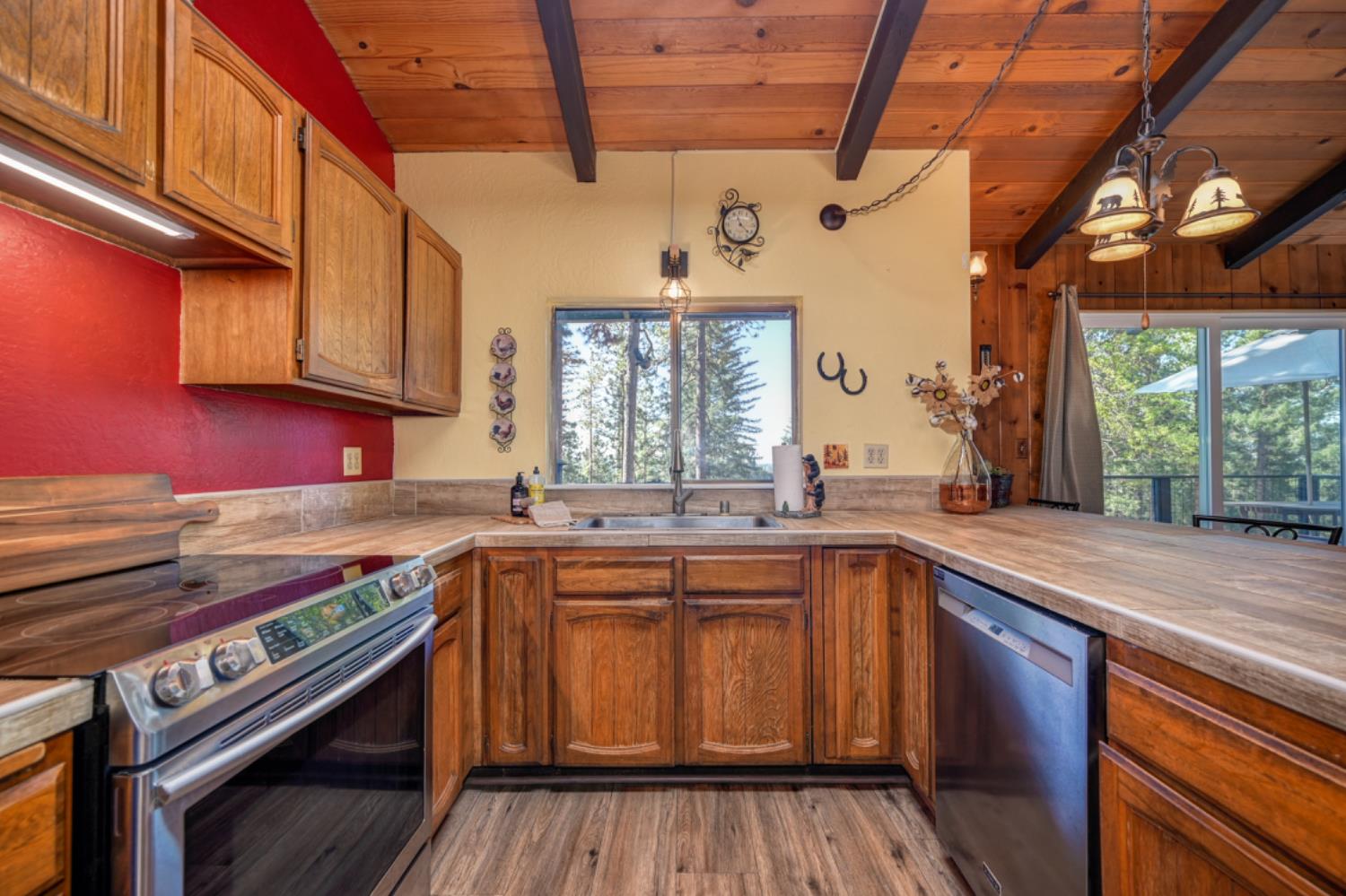 1961 Caprine Hill Trail