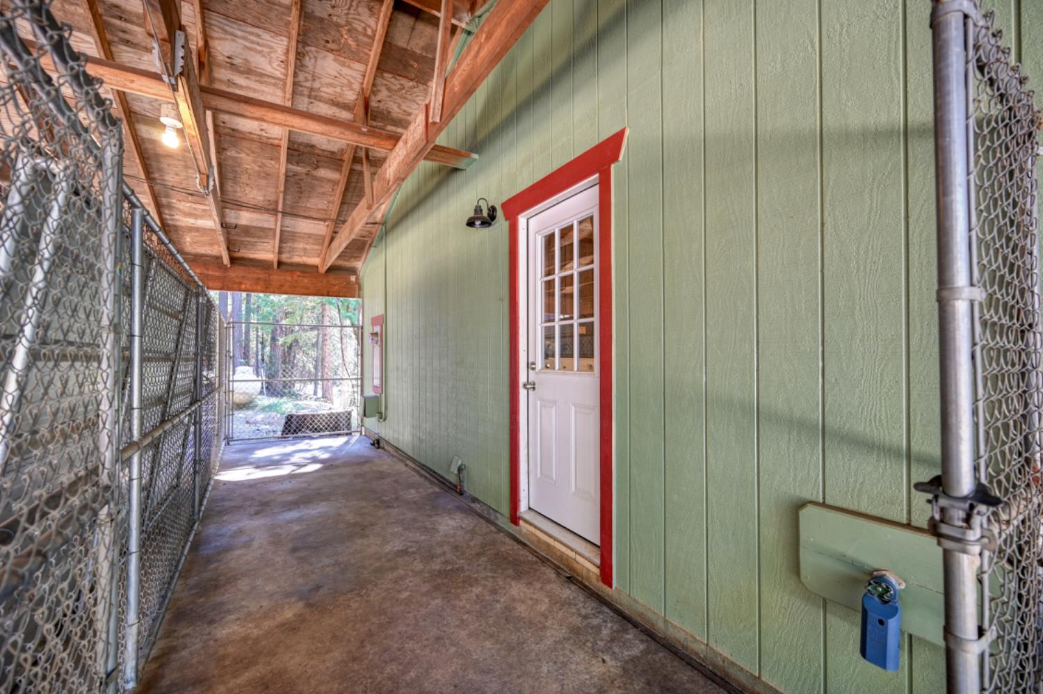 1961 Caprine Hill Trail