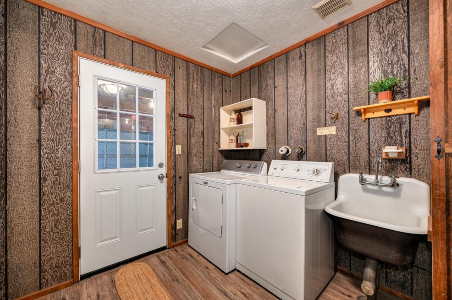 1961 Caprine Hill Trail