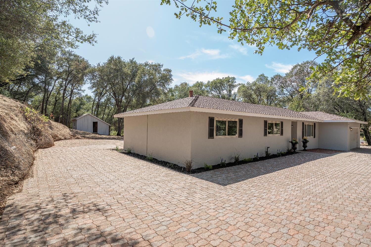 6200 Green Valley Road