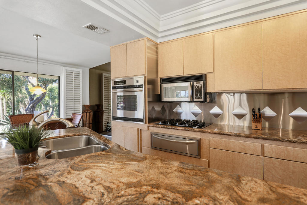 79040 Montego Bay Drive