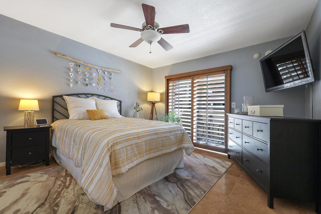 29120 Avenida La Vista