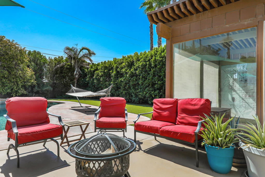 29120 Avenida La Vista