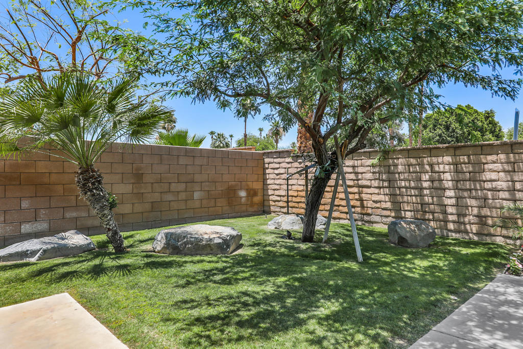 80076 Bridgeport Drive