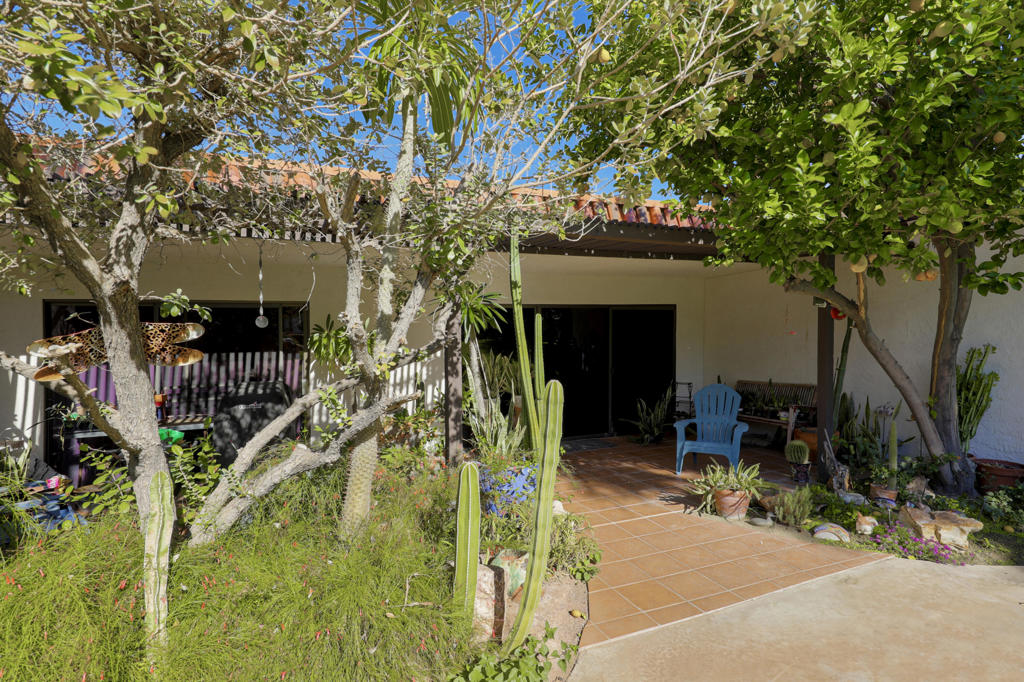 45760 Ocotillo Drive