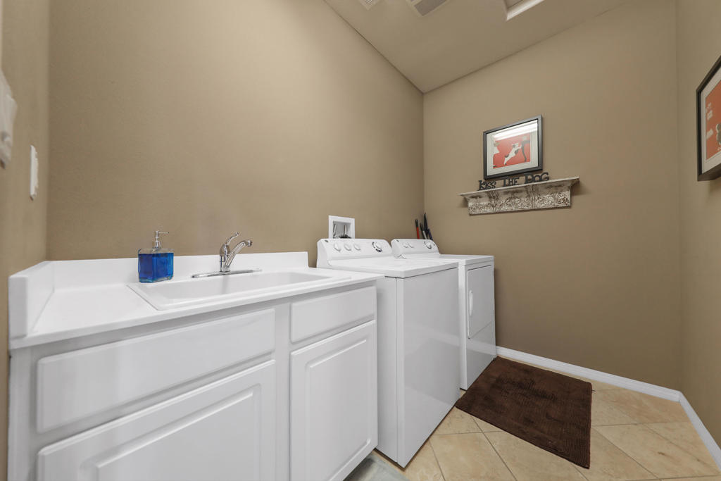 80076 Bridgeport Drive