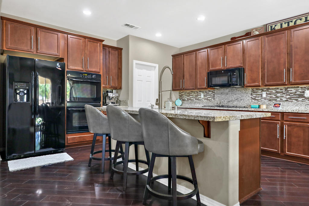 80076 Bridgeport Drive