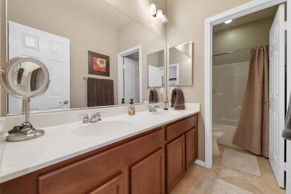 80076 Bridgeport Drive