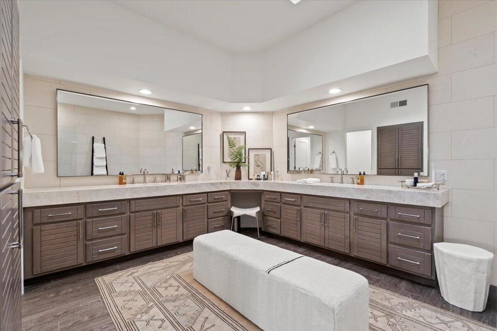 80599 Cherry Hills Drive