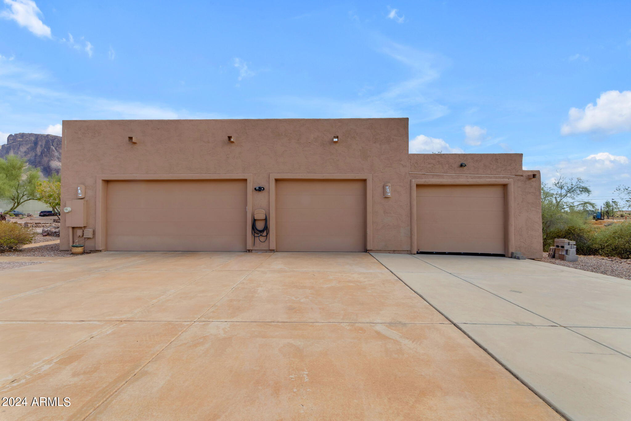 5533 E Superstition Boulevard