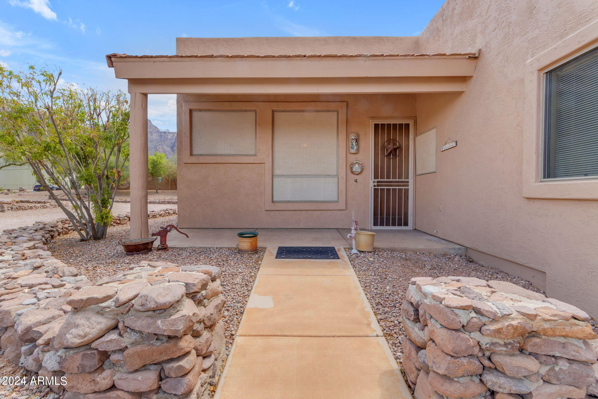 5533 E Superstition Boulevard