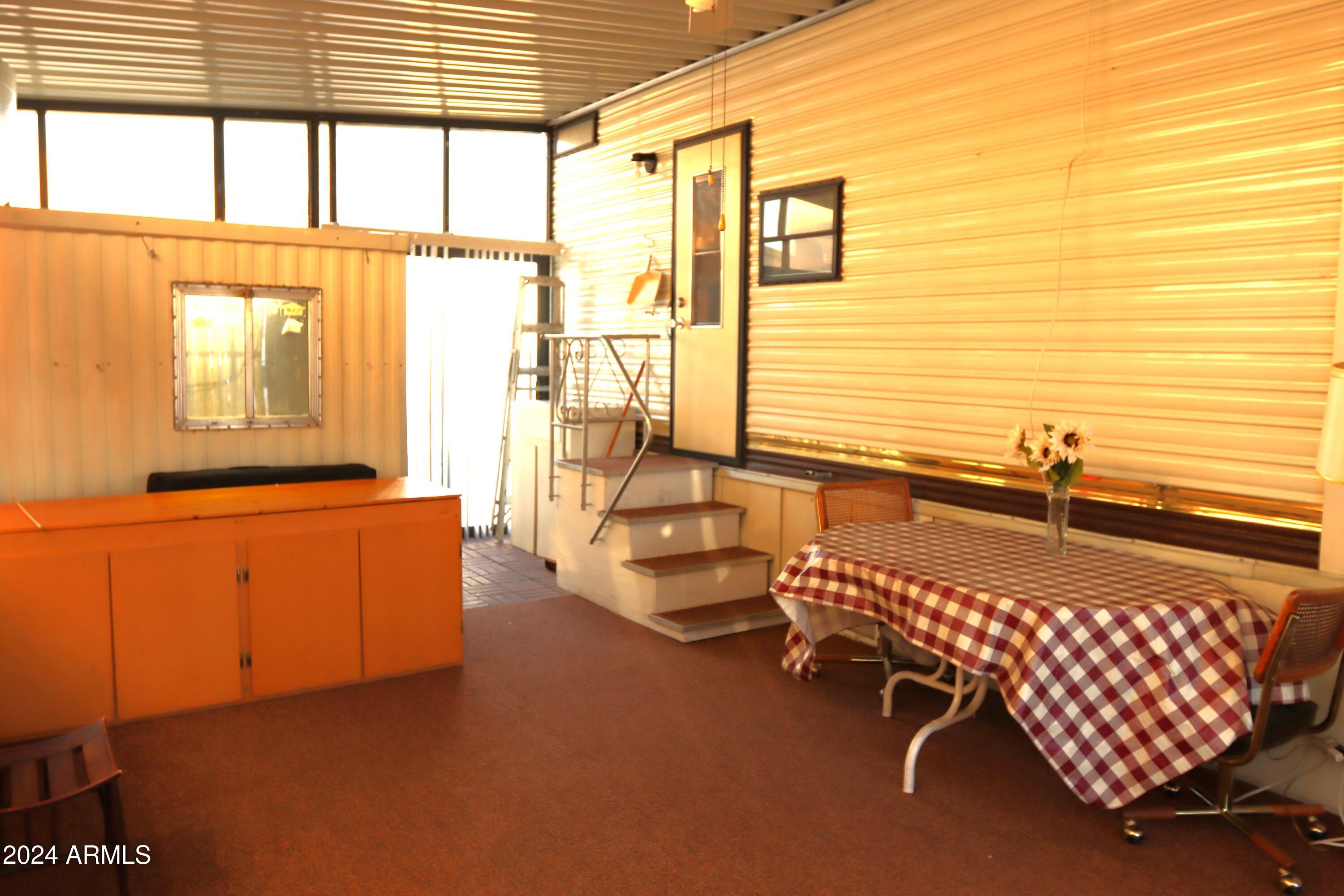 606 Navajo Road