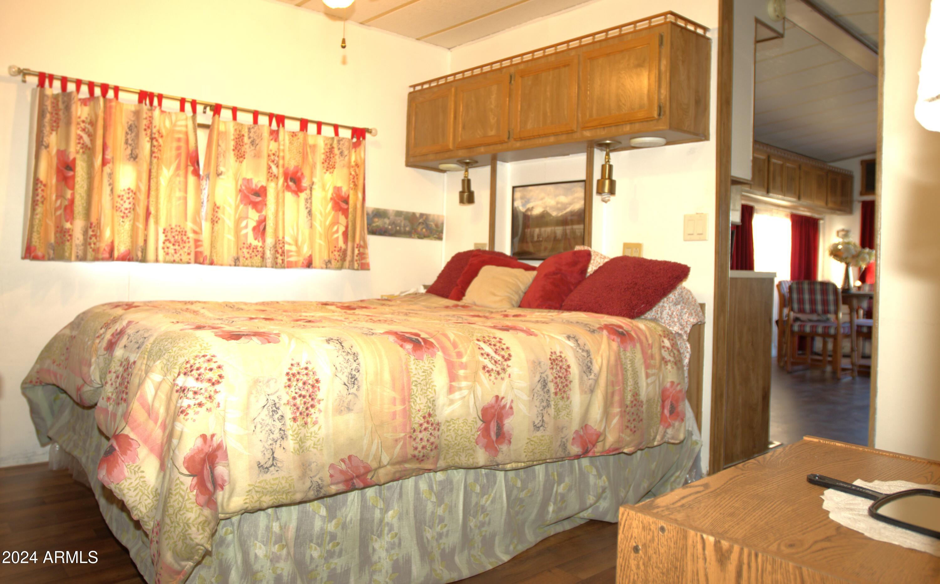 606 Navajo Road