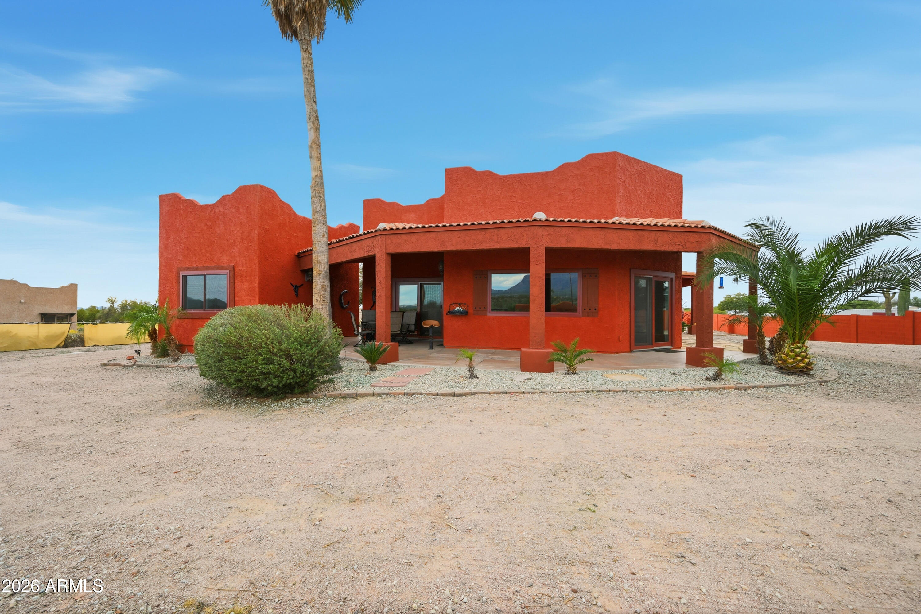 318 S GOLDFIELD Road