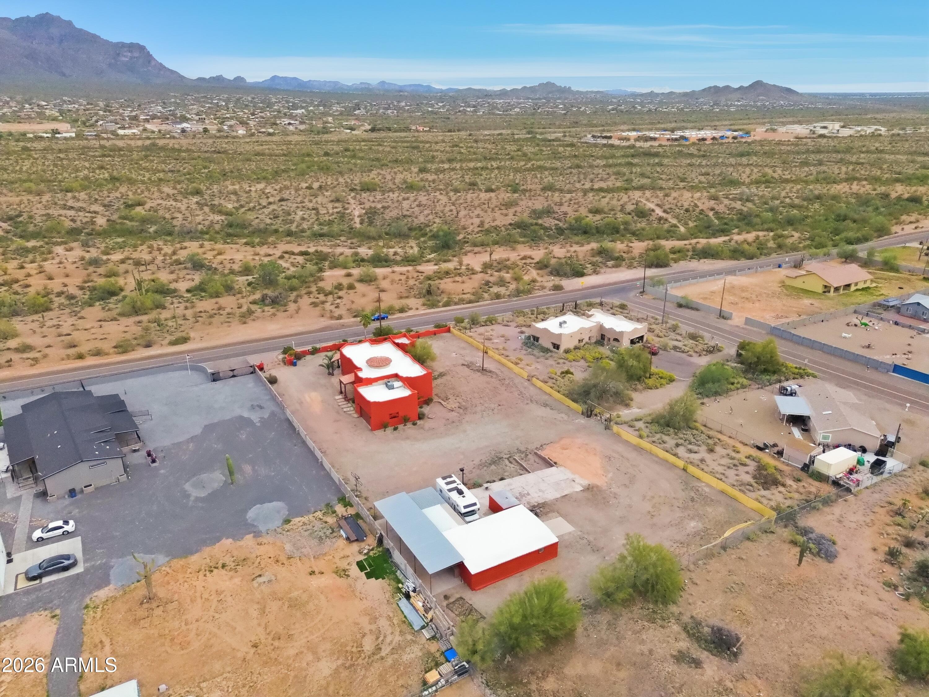 318 S GOLDFIELD Road