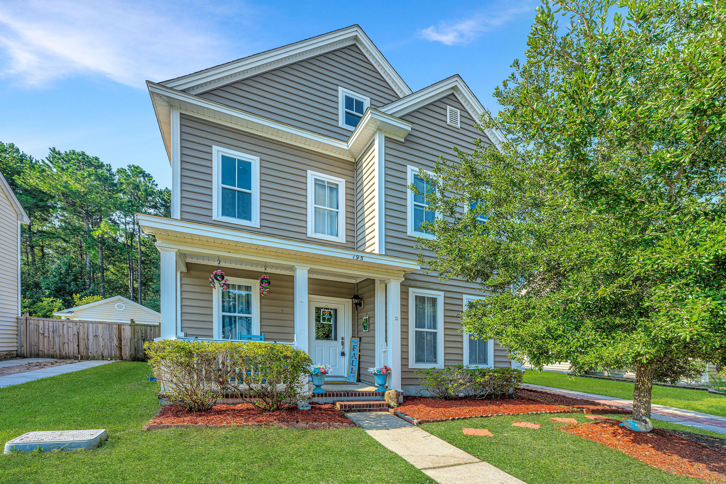 195 Avonshire Drive