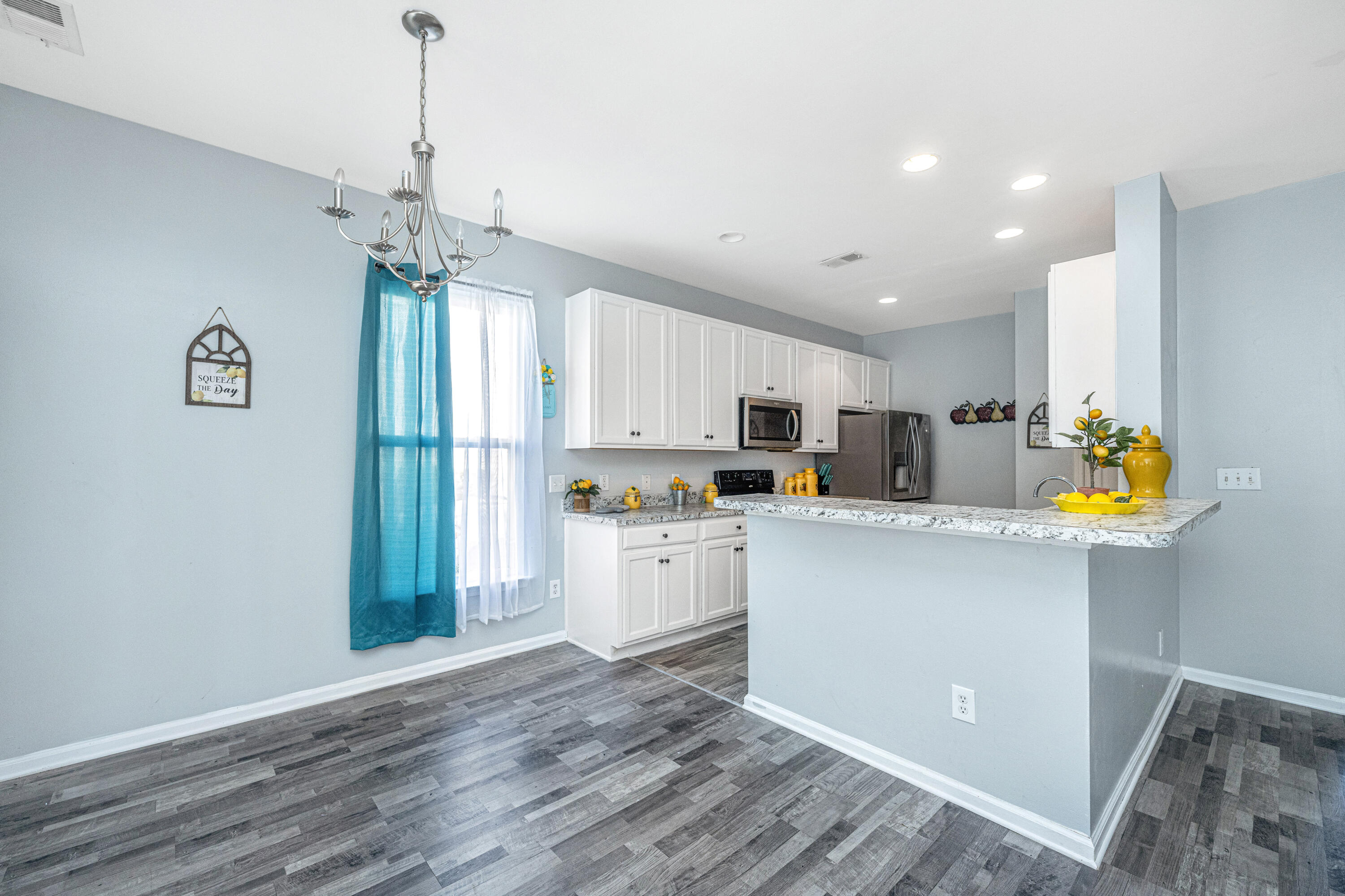 195 Avonshire Drive
