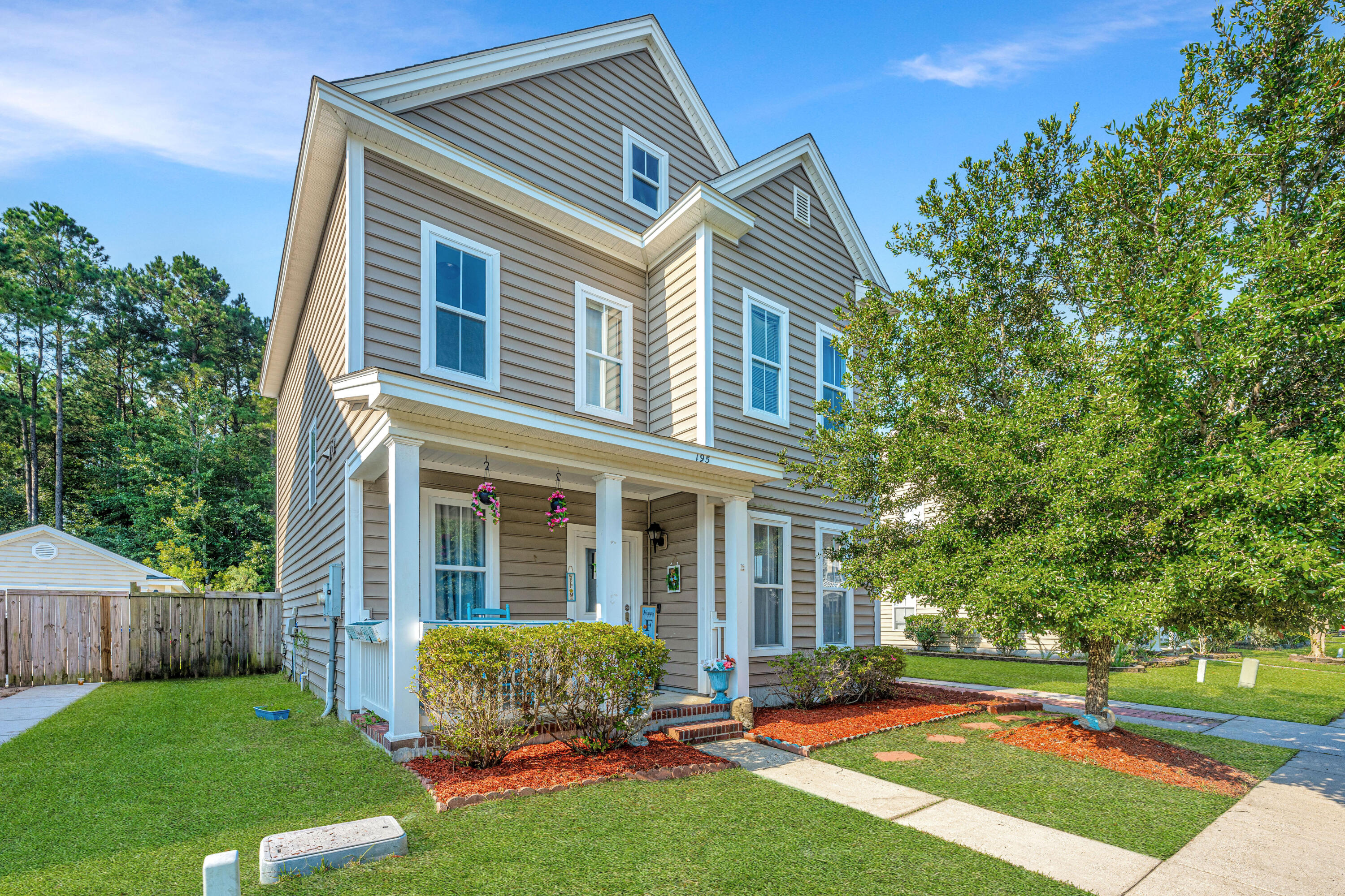 195 Avonshire Drive