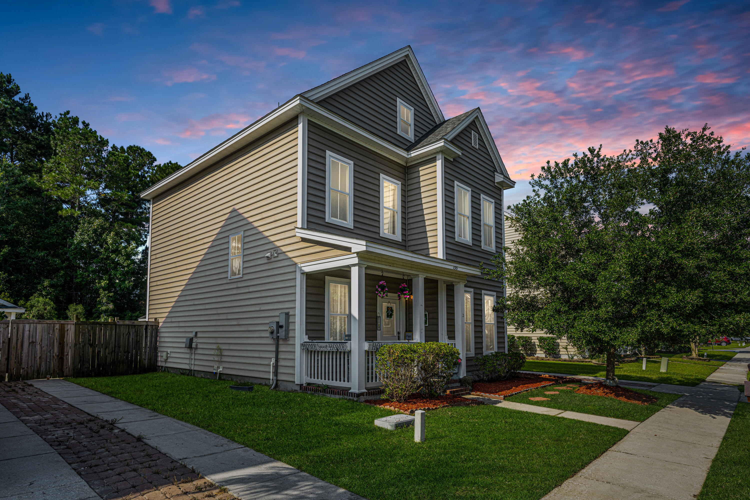 195 Avonshire Drive