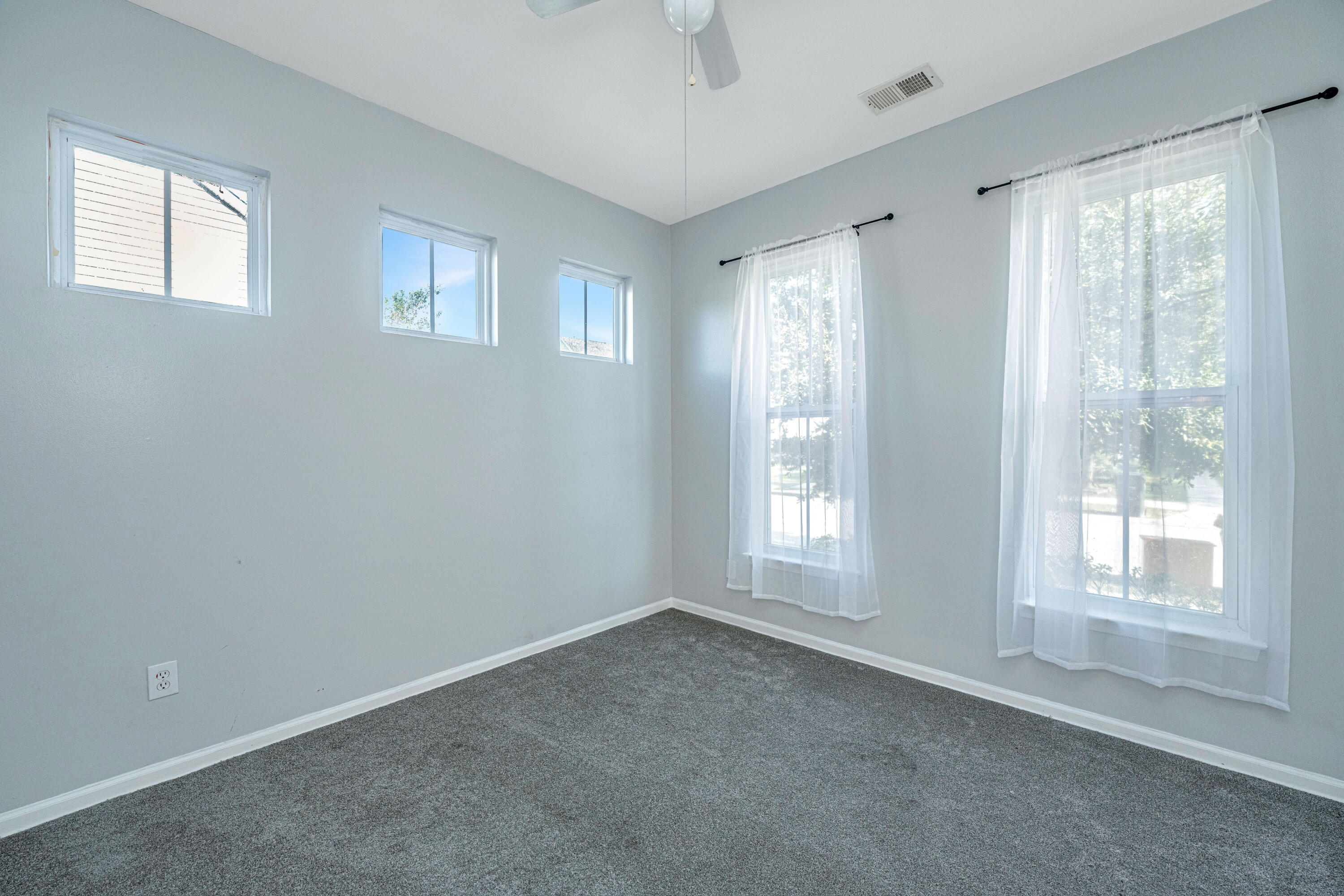 195 Avonshire Drive