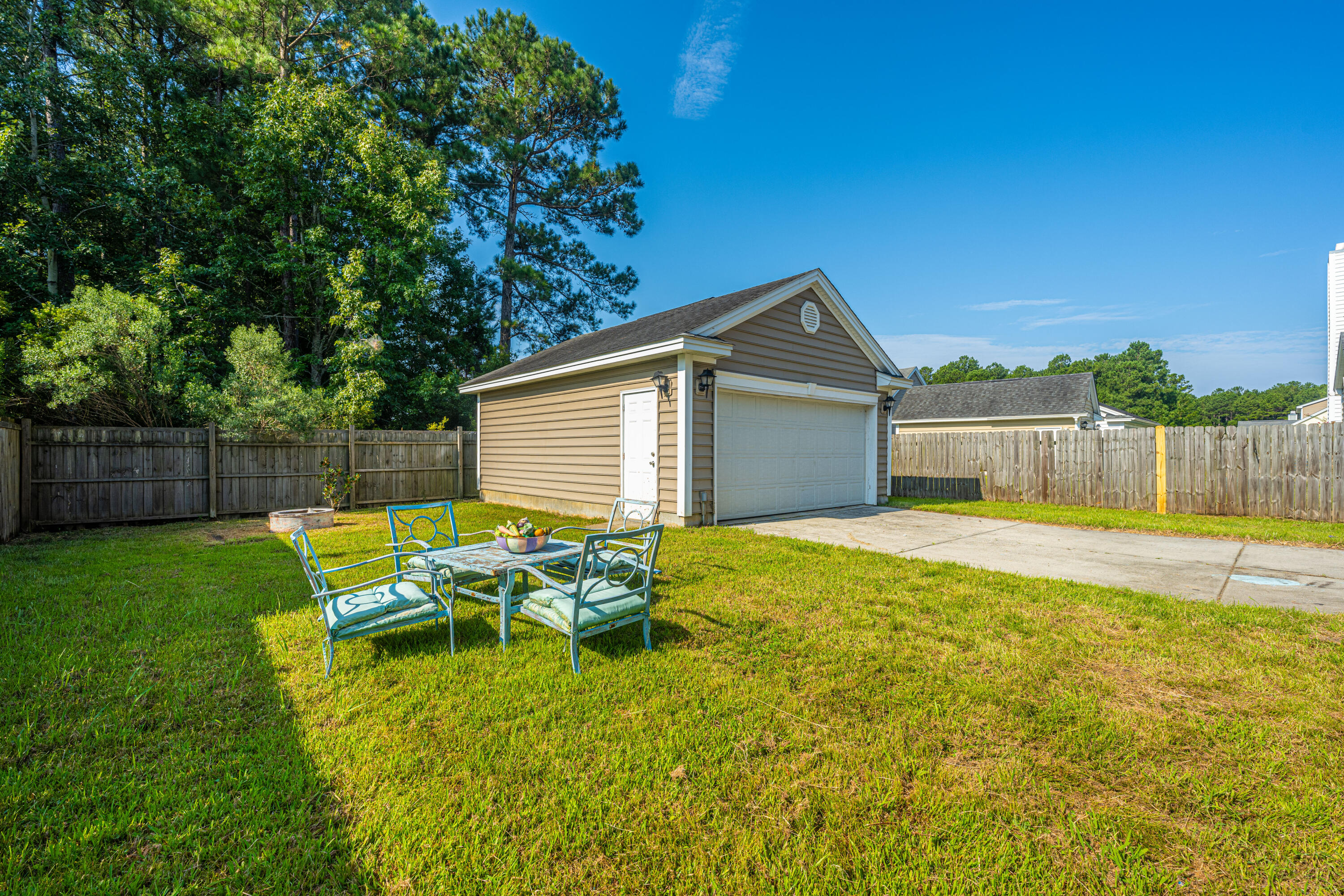195 Avonshire Drive