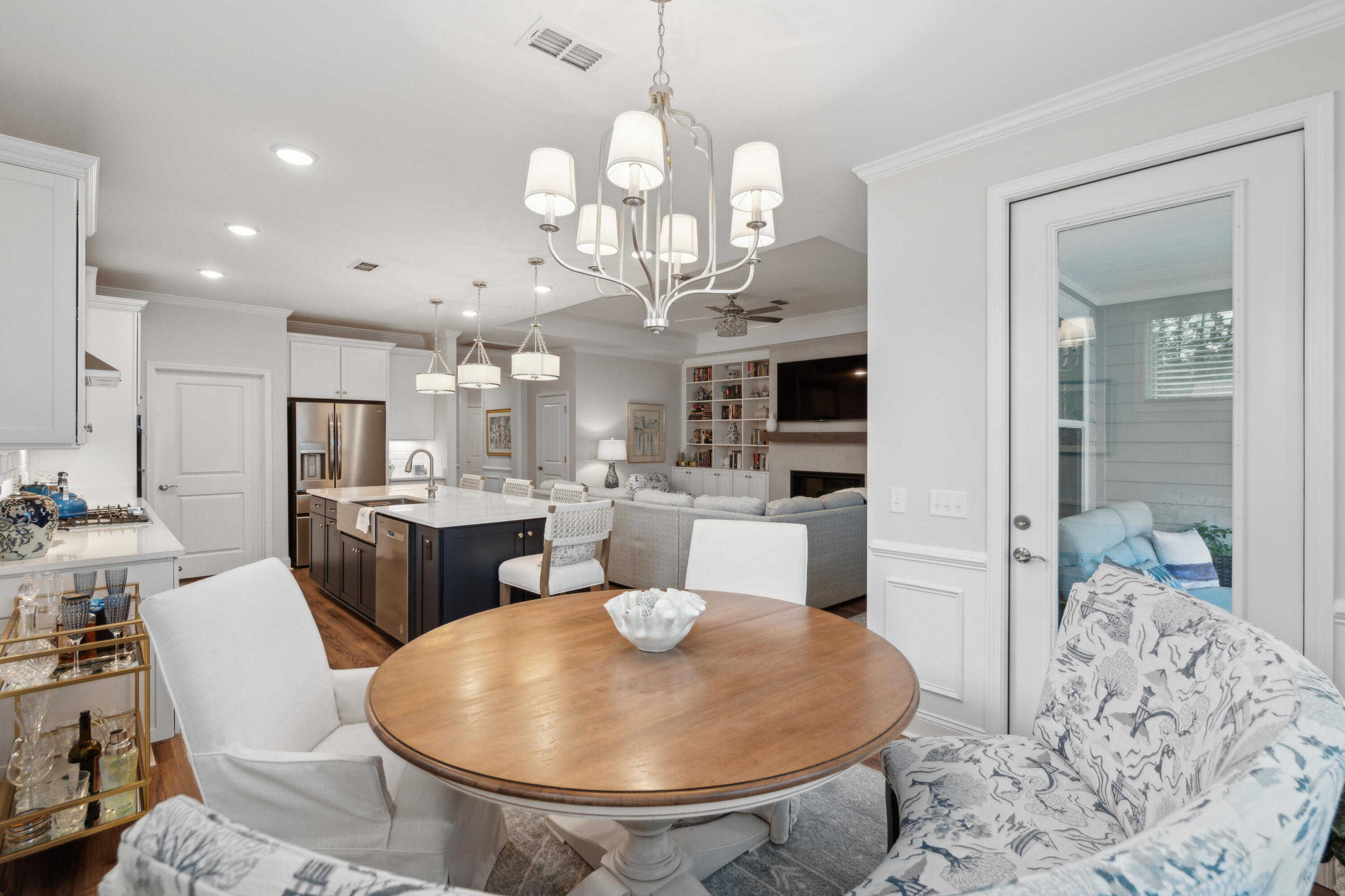 2020 Parish House Circle