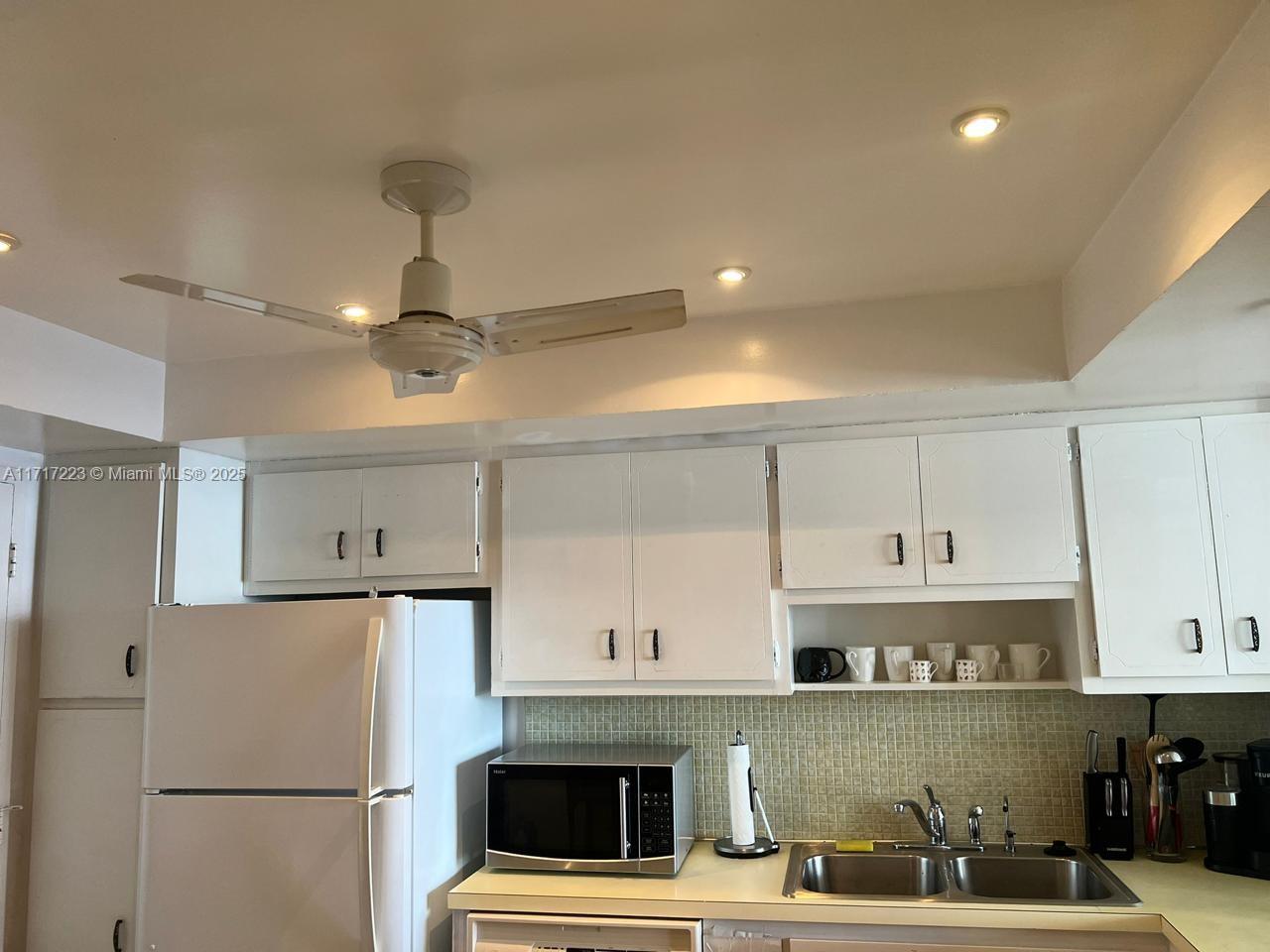 1301 NE Miami Gardens Dr Unit: 1024W