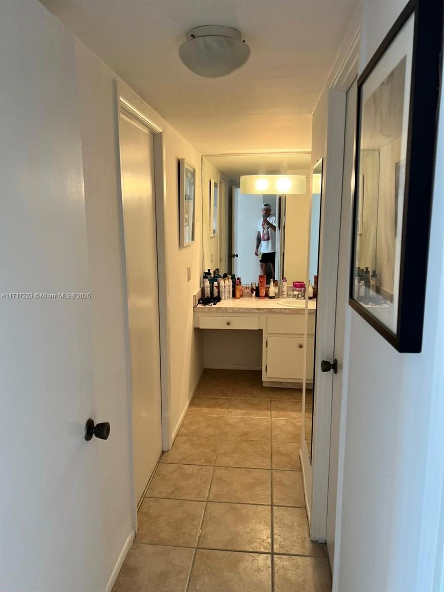 1301 NE Miami Gardens Dr Unit: 1024W