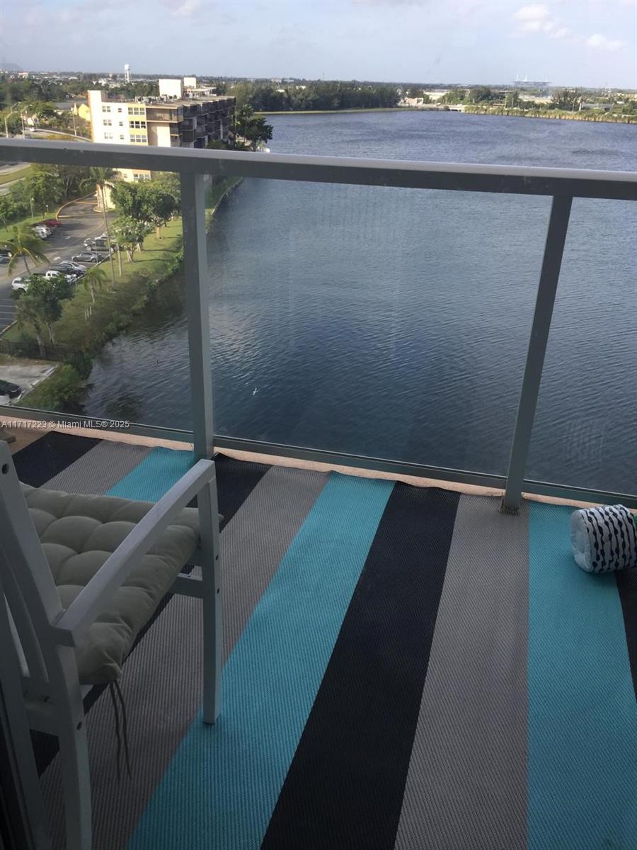 1301 NE Miami Gardens Dr Unit: 1024W
