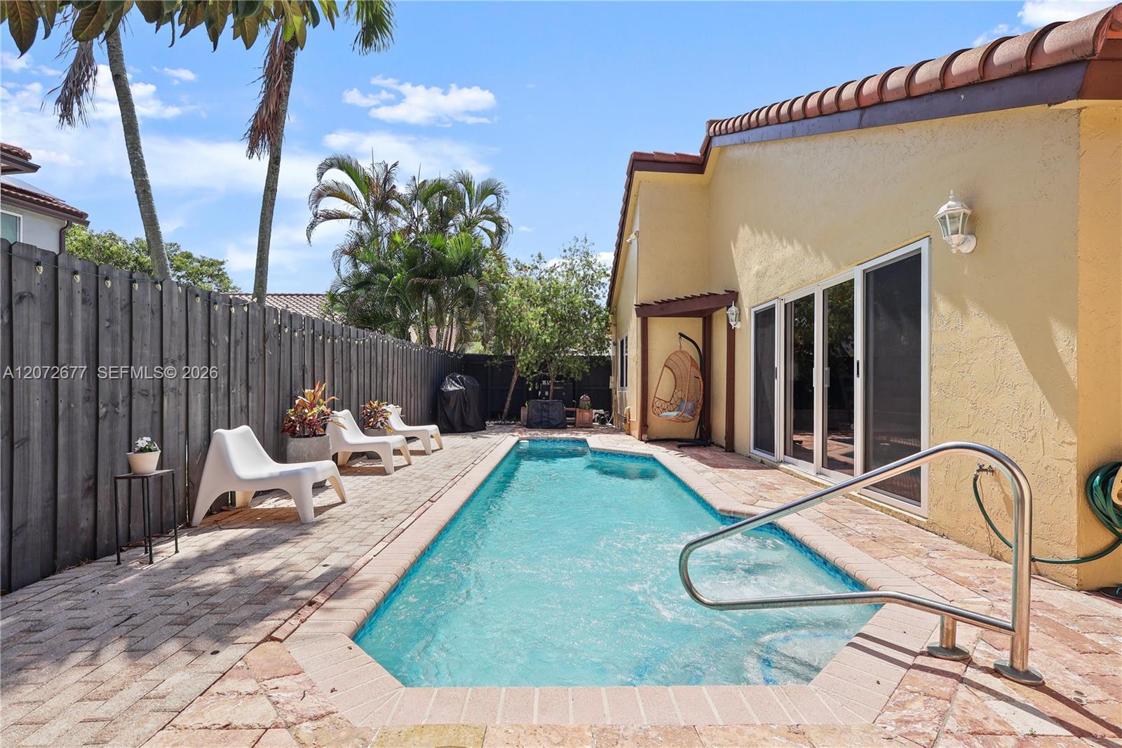 4991 NW 54th St