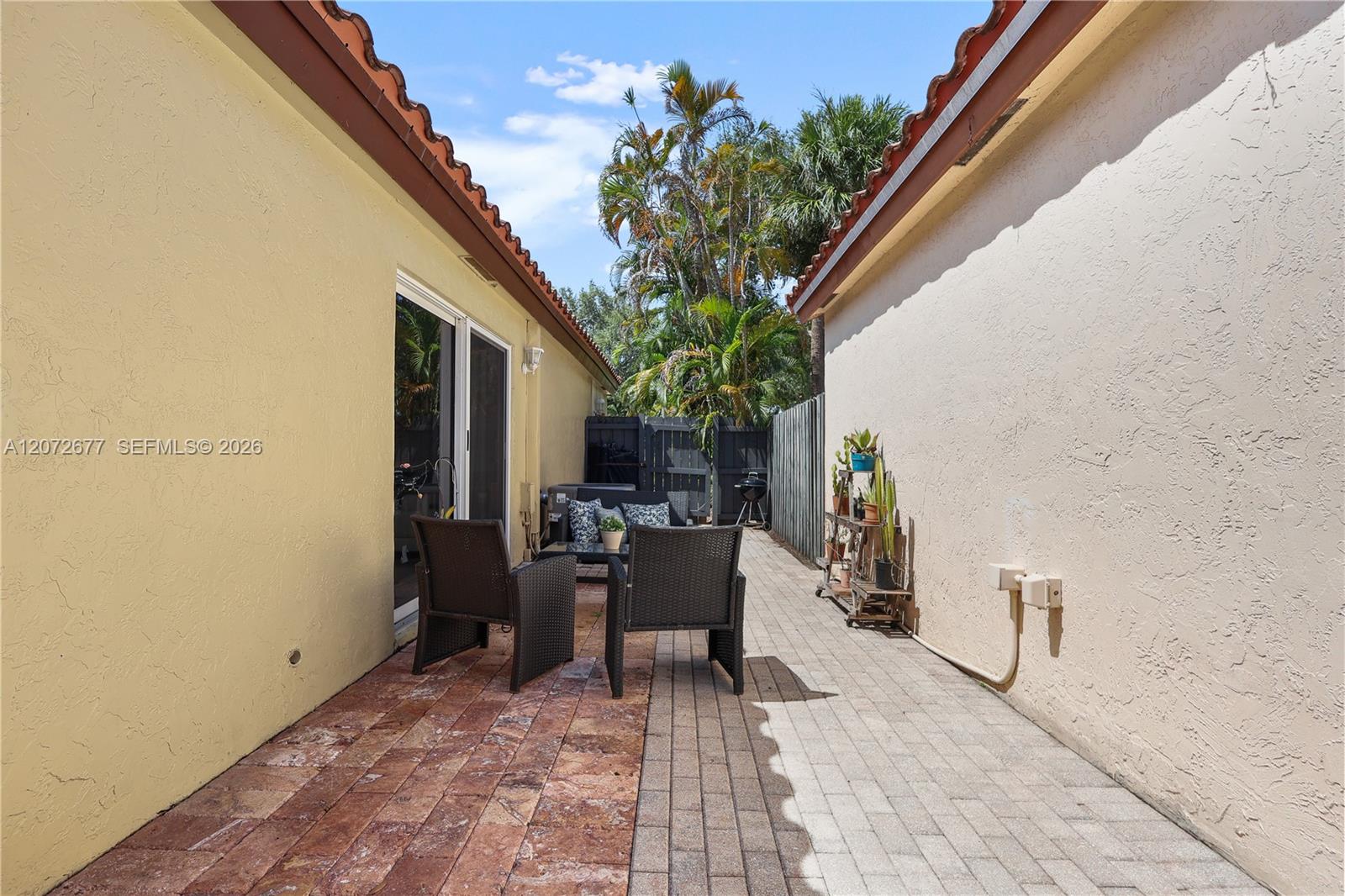 4991 NW 54th St